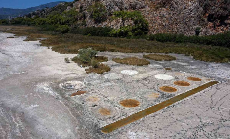 İztuzu Plajı'ndaki antik Kaunos tuzlasının 2 bin yıldır işlevini kaybetmediği anlaşıldı