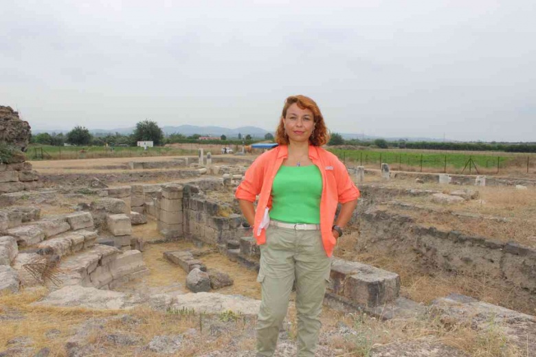 Hatay'daki Epiphaneia Antik Kenti'nden manzaralar