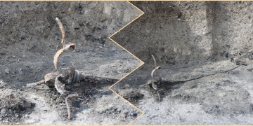 Satala Antik Kenti arkeoloji kazısında çok kollu demir şamdan bulundu