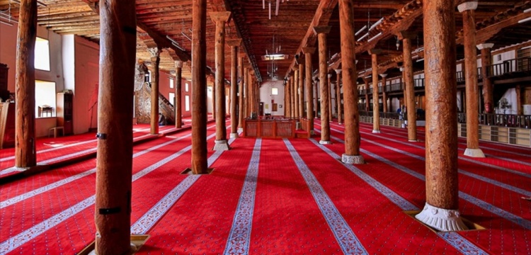 Dünya MirasıvSivrihisar Ulu Cami artık bir 'tık' mesafesinde