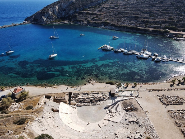 Kuş bakışı Knidos Antik Kenti manzaraları