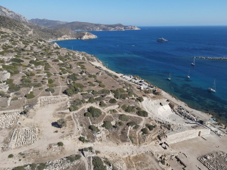 Kuş bakışı Knidos Antik Kenti manzaraları