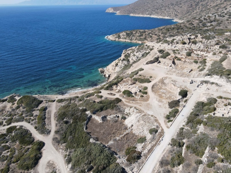 Kuş bakışı Knidos Antik Kenti manzaraları