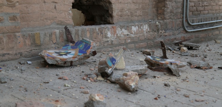 Herat Ulu Cami'nin bir kısmı deprem sonucu yıkıldı