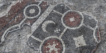 Kayserinin İncesu ilçesinde arkeologlar her gün yeni bir mozaik buluyor