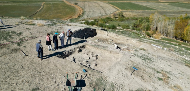 Van'ın Uratulardan önceki tarihi bilgileri İremir Höyük kazılarında aranıyor