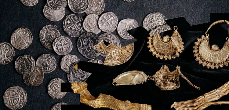 Hollanda, Kırım'a ait altın İskit hazinesini 10 yıl sonra Ukrayna'ya geri gönderdi