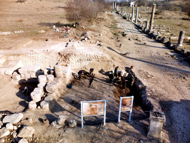 Kastabala Antik Kenti'nde Kubaba tapınağı kalıntıları bulundu