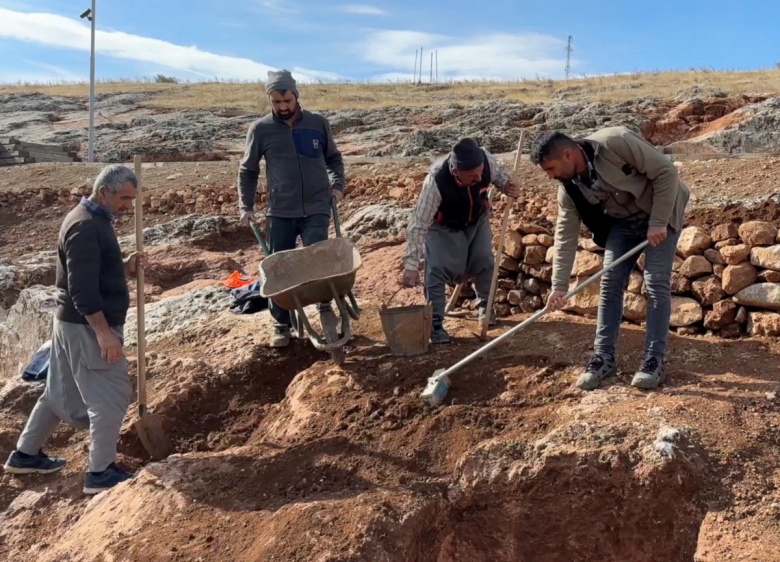 Perre Antik Kenti arkeoloji kazılarında bu yıl pek çok yeni obje bulundu