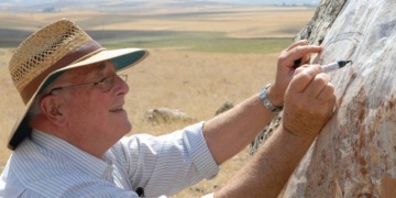 Hitit Yazıtları ve Luvice uzmanı arkeolog John David Hawkins öldü