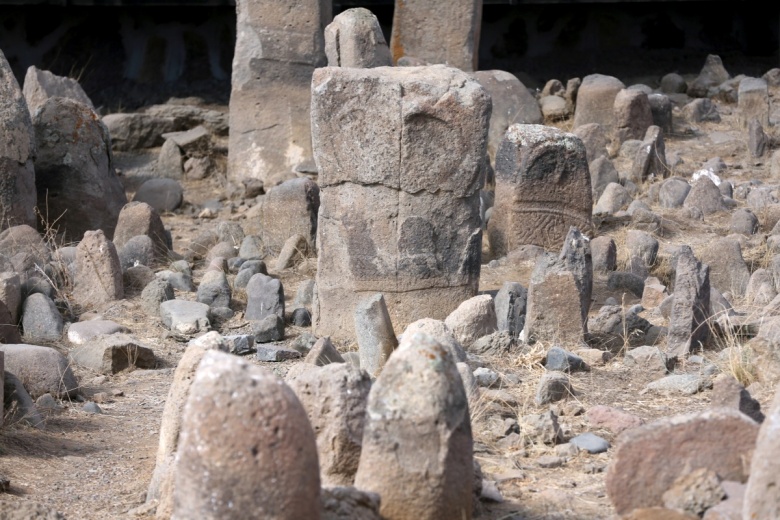 İran'ın Erdebil eyaletindeki Mışginşehr kentindeki Şehryeri'nin gizemli taş anıtları