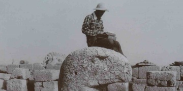 Arkeolog Prof. Dr. Friedric Karl Dörnerin çektiği Nemrut fotoğrafları Adıyaman Müzesine geliyor