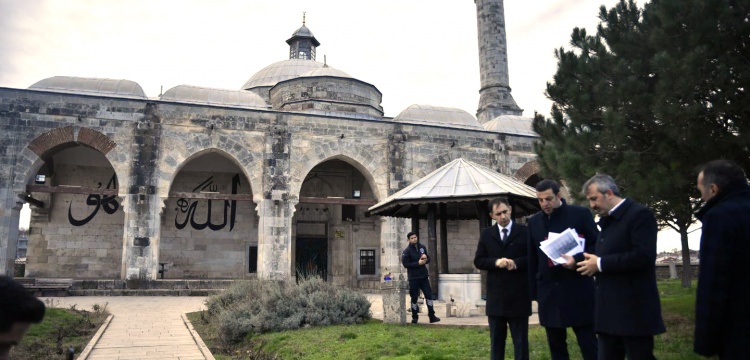 Edirne Mevlevihanesinde restorasyon öncesi kazı çalışmaları başladı
