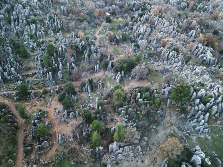 Antalya'nın 65 milyon yıllık Adam Kayaları