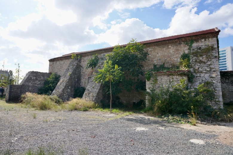 İstanbul'daki Osmanlı Miraslarından Ataköy Baruthanesi restore edilerek hizmete açıldı