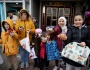 Konyalı çocuklar ve esnaf şivlilik geleneğini yaşatıyor