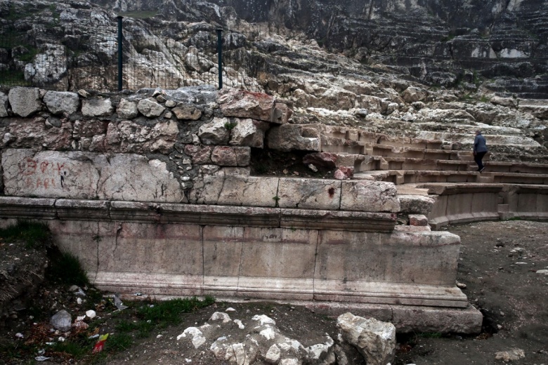 Zile Kalesi'ndeki antik tiyatronun Roma eseri olduğu belirlendi