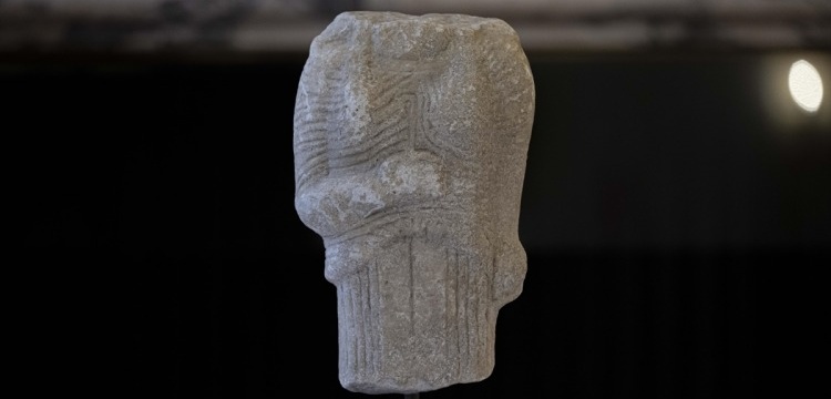 Milet'ten İngiltere'ye kaçırılan arkeolojik eser kore torsosu Türkiye'ye iade edildi