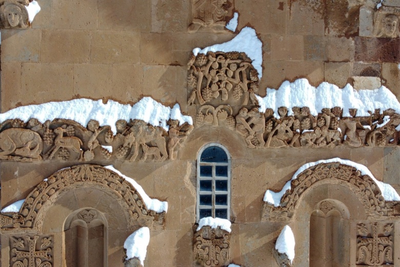 Akdamar Adası'ndan kış manzaraları