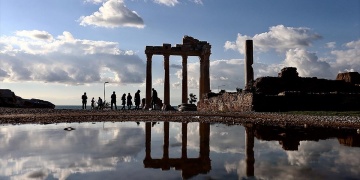 Antalyaya ocak ayında gelen turist sayısı 2024te yeni turizm rekoru için umut verdi