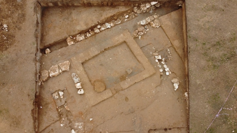 Mardin'in Kızıltepe ilçesindeki Büyükboğaziye Höyüğü arkeoloji kazılarından görüntüler