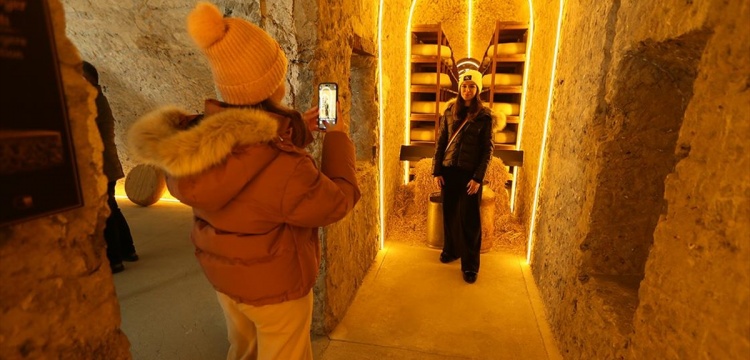 Kars'ın Peynir Müzesine çevrilen tarihi tabyası on binlerce ziyaretçi ağrrlıyor