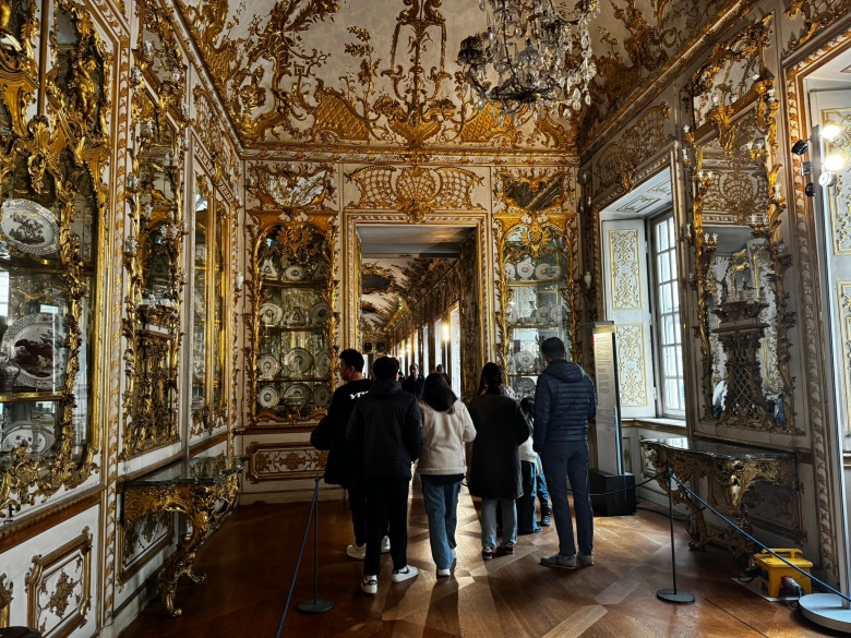 Residenz Muenchen: Münih Rezidansı