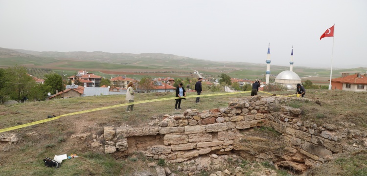 Çubuk'taki tarihi 'Melikşah Hamamı'nda arkeoloji kazısına başlandı