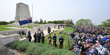 Avustralyalılar Anzak Gününde Lone Pine Anıtında anma töreni düzenlendi
