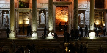 Efes Antik Kentinde gece müzeciliği tanıtım toplantısı yapıldı