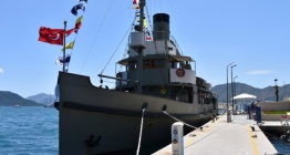 Yüzen müze TCG Nusret Müze Gemisi 8 Hazirana kadar Ege ve Akdeniz limanlarında