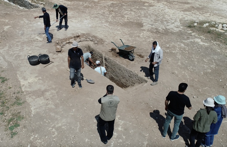 Arkeologlar Tharsa Antik Kenti'nde Roma dönemine ait bir oda mezar buldular