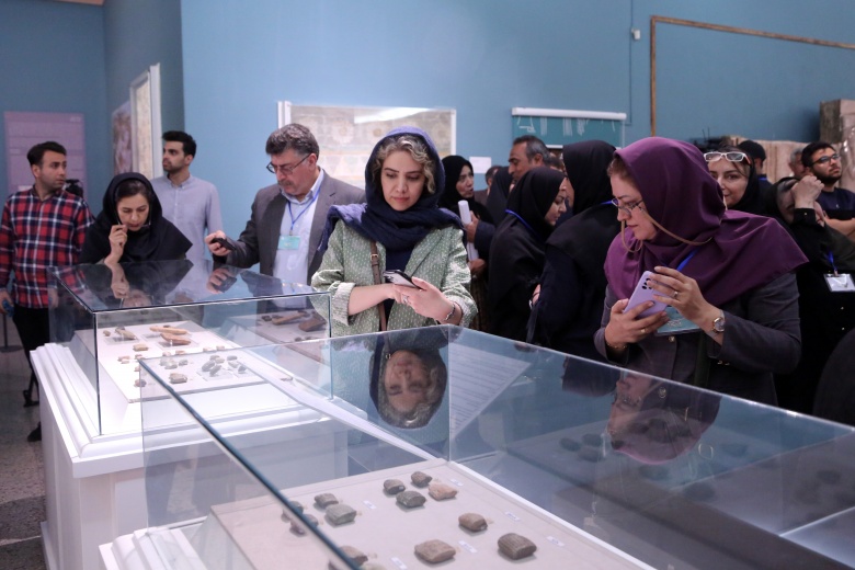 İran'ın ABD'den geri alabildiği 162 tarihi eser Tahran'daki İran Ulusal Müzesi'nde sergilendi