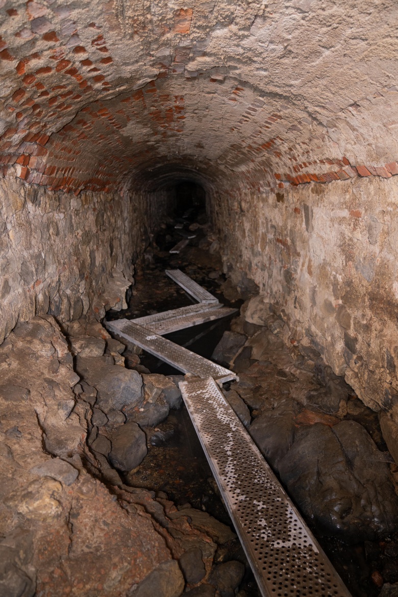 Rumeli Hisarı'nın altında 125 metre uzunluğunda gizli tünel bulundu