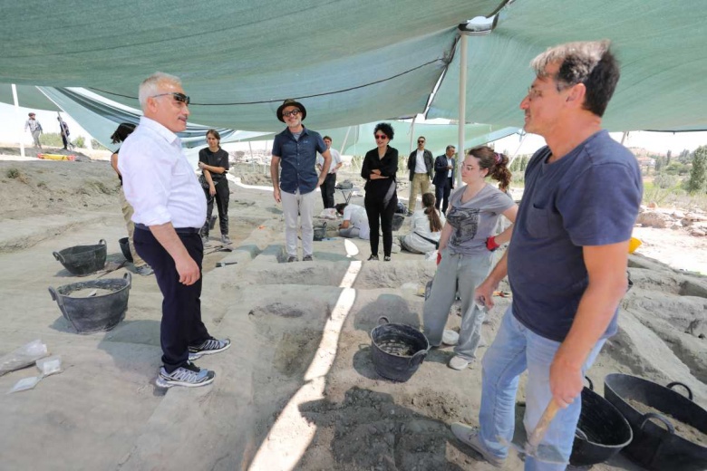 Kapadokya'nın bilinen en eski köyü Aşıklı Höyük'te arkeoji kazıları sürüyor