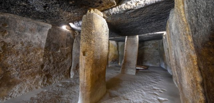 Dolmen de Menga, neolitik yapı ustalarının ince mimari hesaplar yaptığını kanıtlıyor