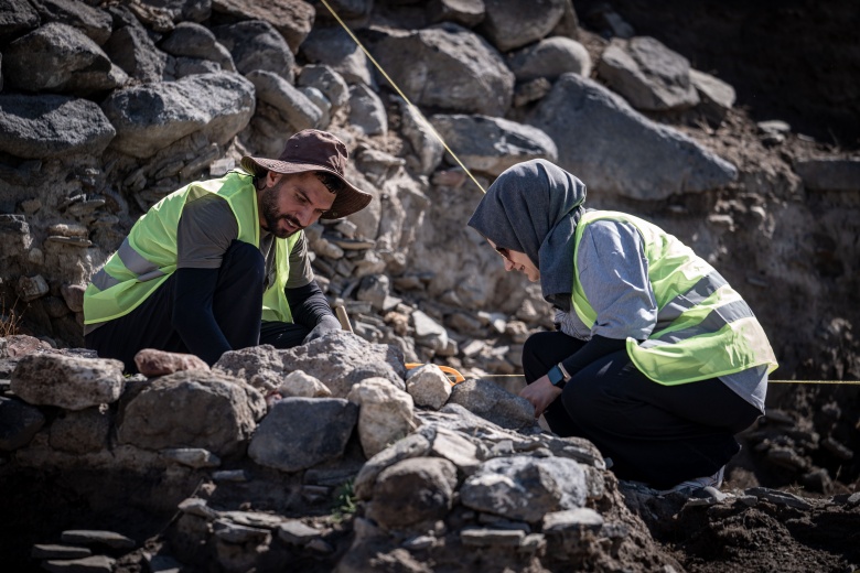 Erzurum'daki Pulur Höyük arkeoloji kazılarından manzaralar