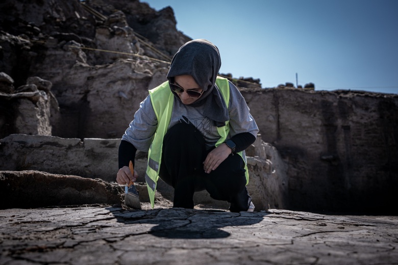 Erzurum'daki Pulur Höyük arkeoloji kazılarından manzaralar