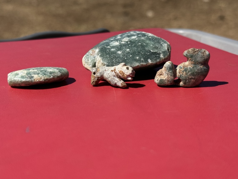 Sefertepe arkeoloji kazılarında 10 bin yıl öncesine tarihlenen süs eşyaları bulundu