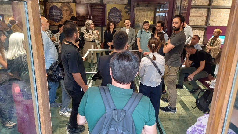 II. İstanbul Kurtarma Kazıları Sempozyumu oturumları ve gezilerinden fotoğraflar