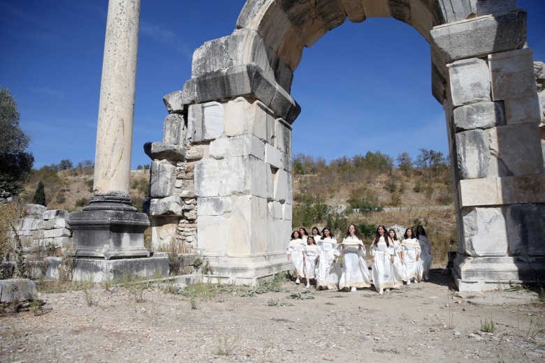 Stratonikeia'da Anahtar Taşıma Töreni 2 bin yıl sonra canlandırıldı.