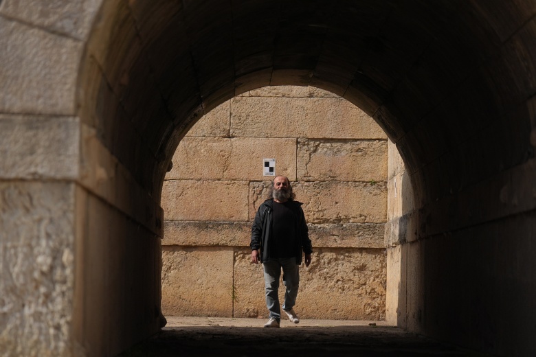 Ayhan Çakır'ı sahnelere Prusias ad Hypium Antik Kenti tiyatrosu kazandırmış