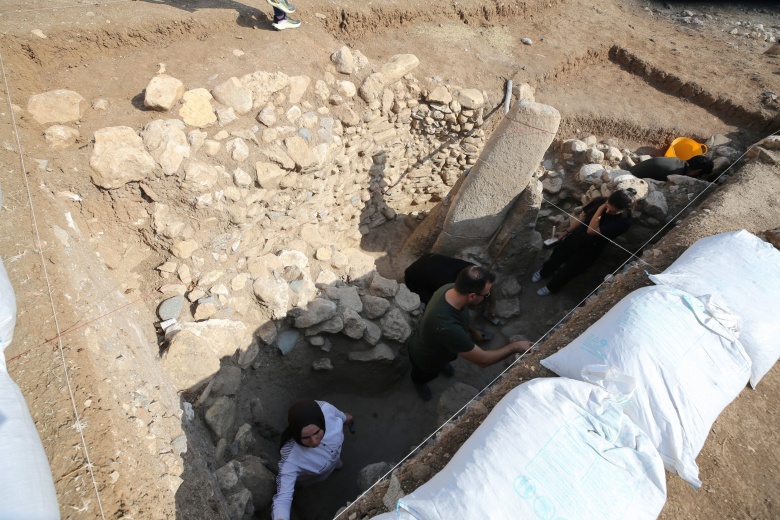 Mardin'deki Boncuklu Tarla arkeoloji kazıları şaşırtıcı bulguları ile dikkat çekiyor.