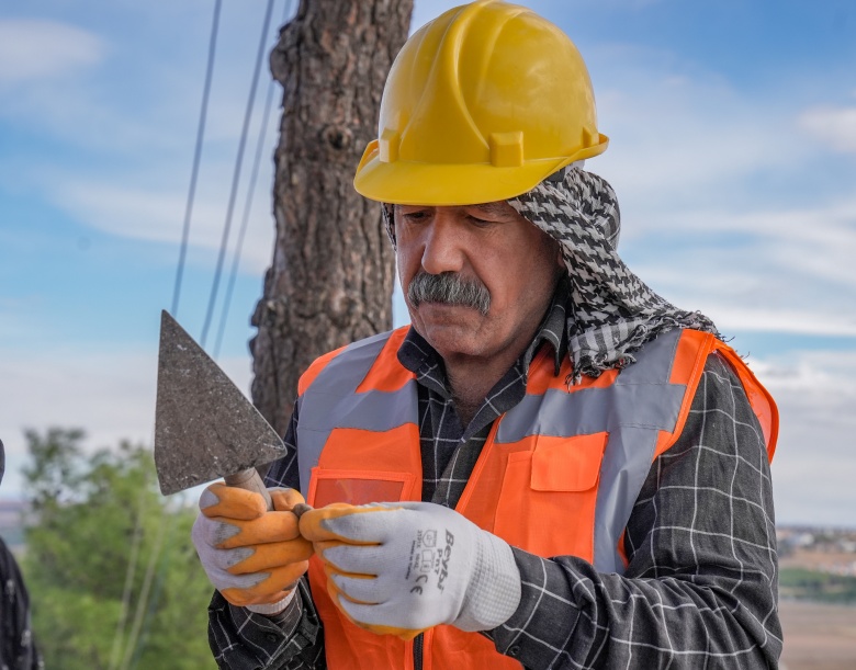 Diyarbakır'da yaklaşık 4400 yıllık silindir mühür bulundu