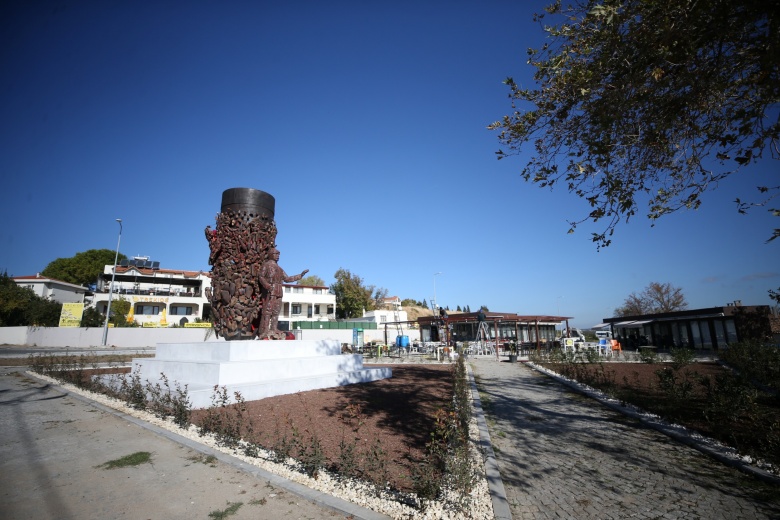 Çanakkale Savaşı hurdaları Kanlı Bomba Anıtı'na dönüştü