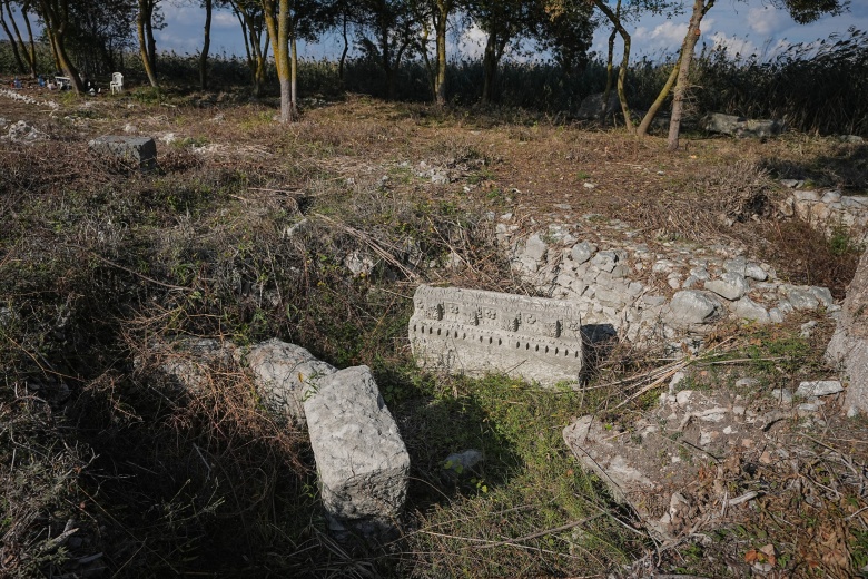 Kız Adası'ndaki Apollon Kutsal Alanında 1900 yıl önceki depremin izleri bulundu