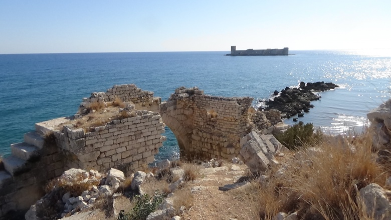 Mersin'deki Korykos Antik Kenti'nde süren arkeoloji kazılarından manzaralar