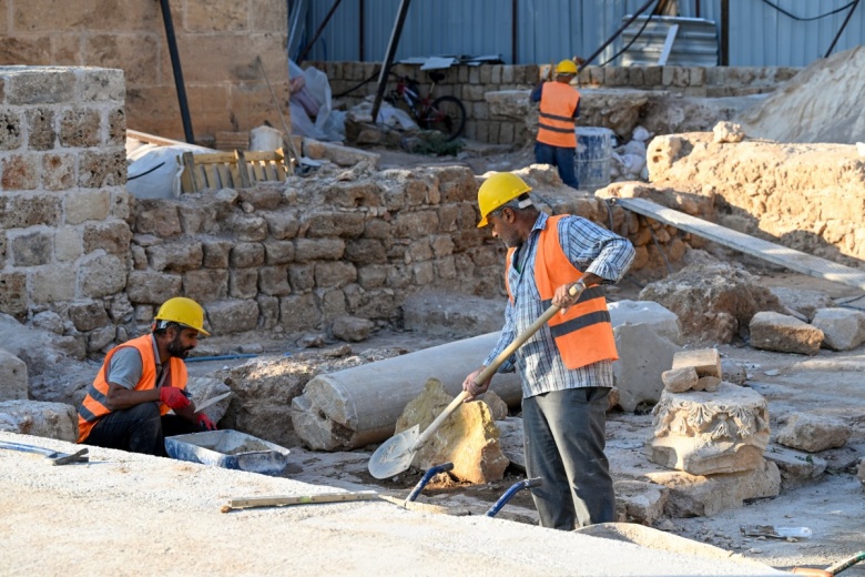 Antalya'da Yivli Minare havzasındaki kazılarda yeni bulgulara ulaşıldı