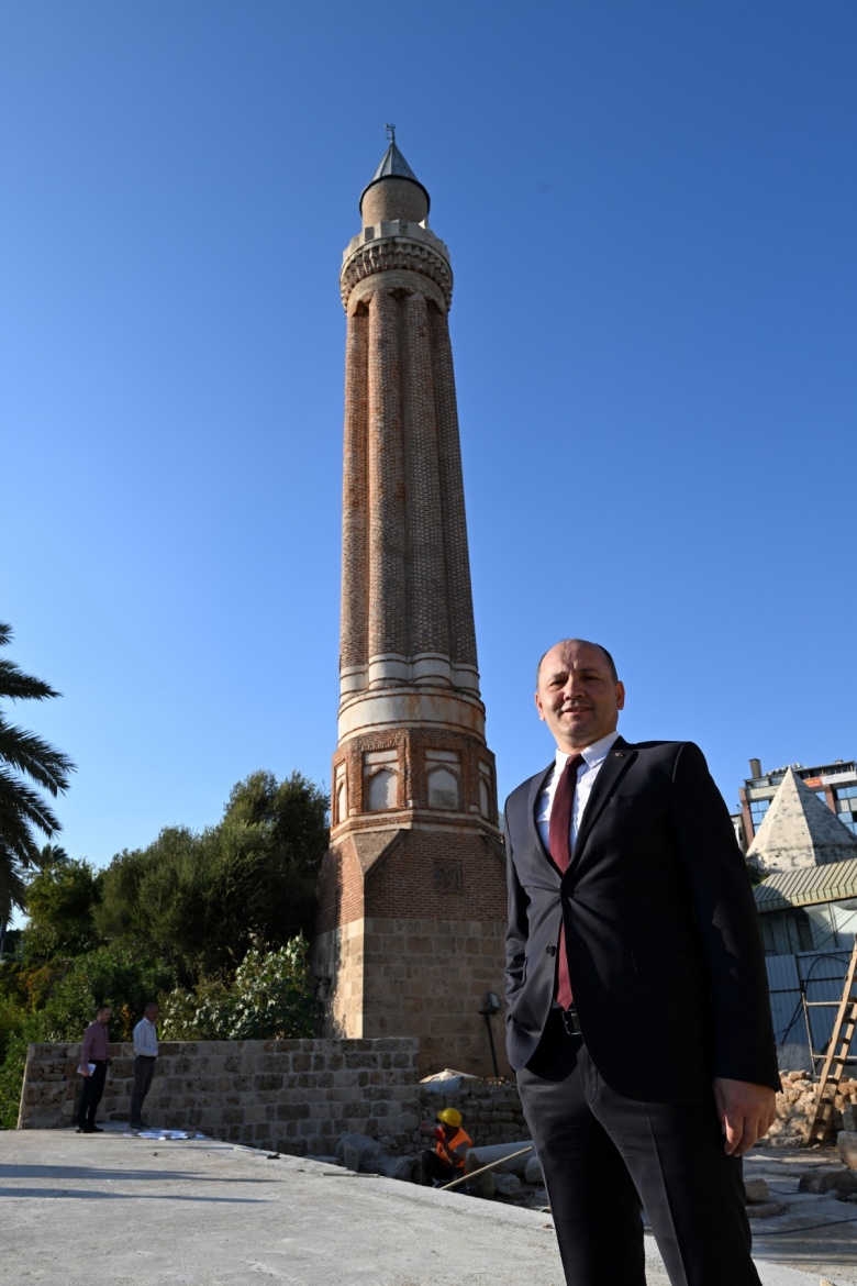 Antalya'da Yivli Minare havzasındaki kazılarda yeni bulgulara ulaşıldı