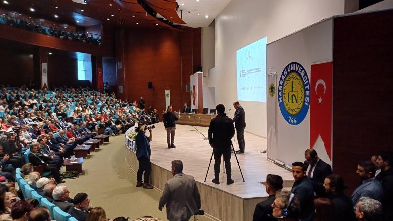 Dünya Neolitik Kongresi'nin ilk gününden ve Şanlıurfa Müzesi gezisinden fotoğraflar